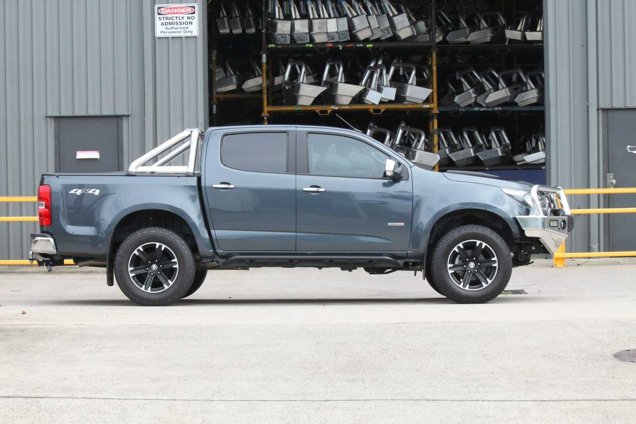 Holden Colorado Rock Sliders 2017 on