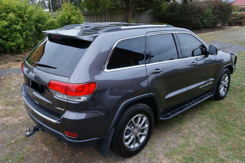 Rock Sliders Grand Cherokee WK2