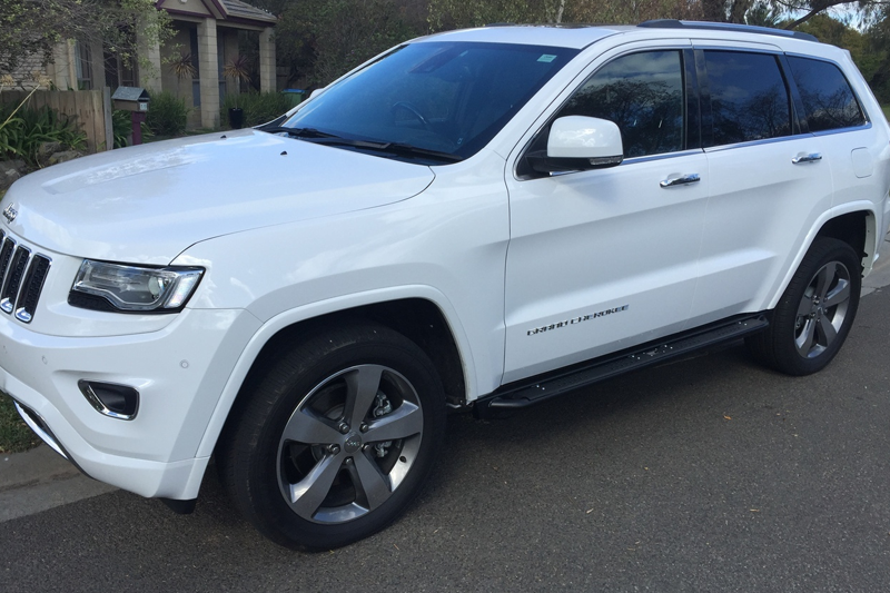 Rock Sliders Grand Cherokee WK2