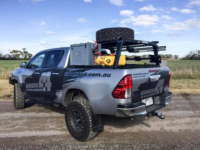 Uneek tub top rack